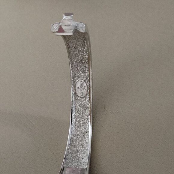 Givenchy Hinged Bracelet Bold Silver Tone Vintage Triangular Design Modernist - Picture 9 of 14